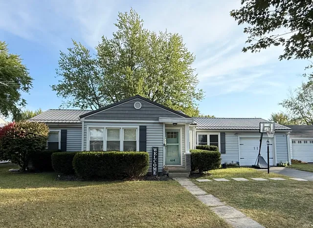 $219,900 | 614 East South A Street, Gas City, IN 46933