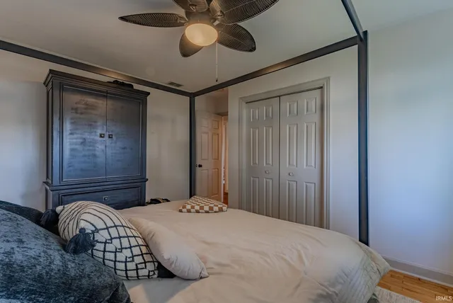 $219,900 | 614 East South A Street, Gas City, IN 46933