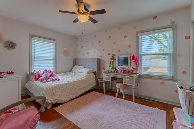 $219,900 | 614 East South A Street, Gas City, IN 46933