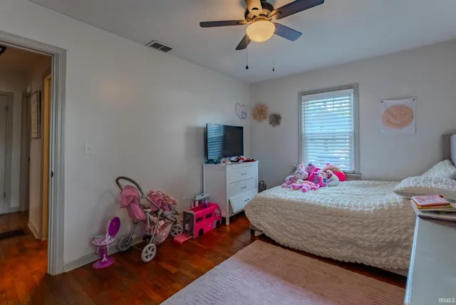 $219,900 | 614 East South A Street, Gas City, IN 46933