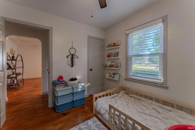 $219,900 | 614 East South A Street, Gas City, IN 46933