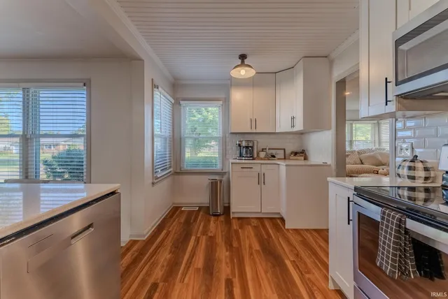 $219,900 | 614 East South A Street, Gas City, IN 46933