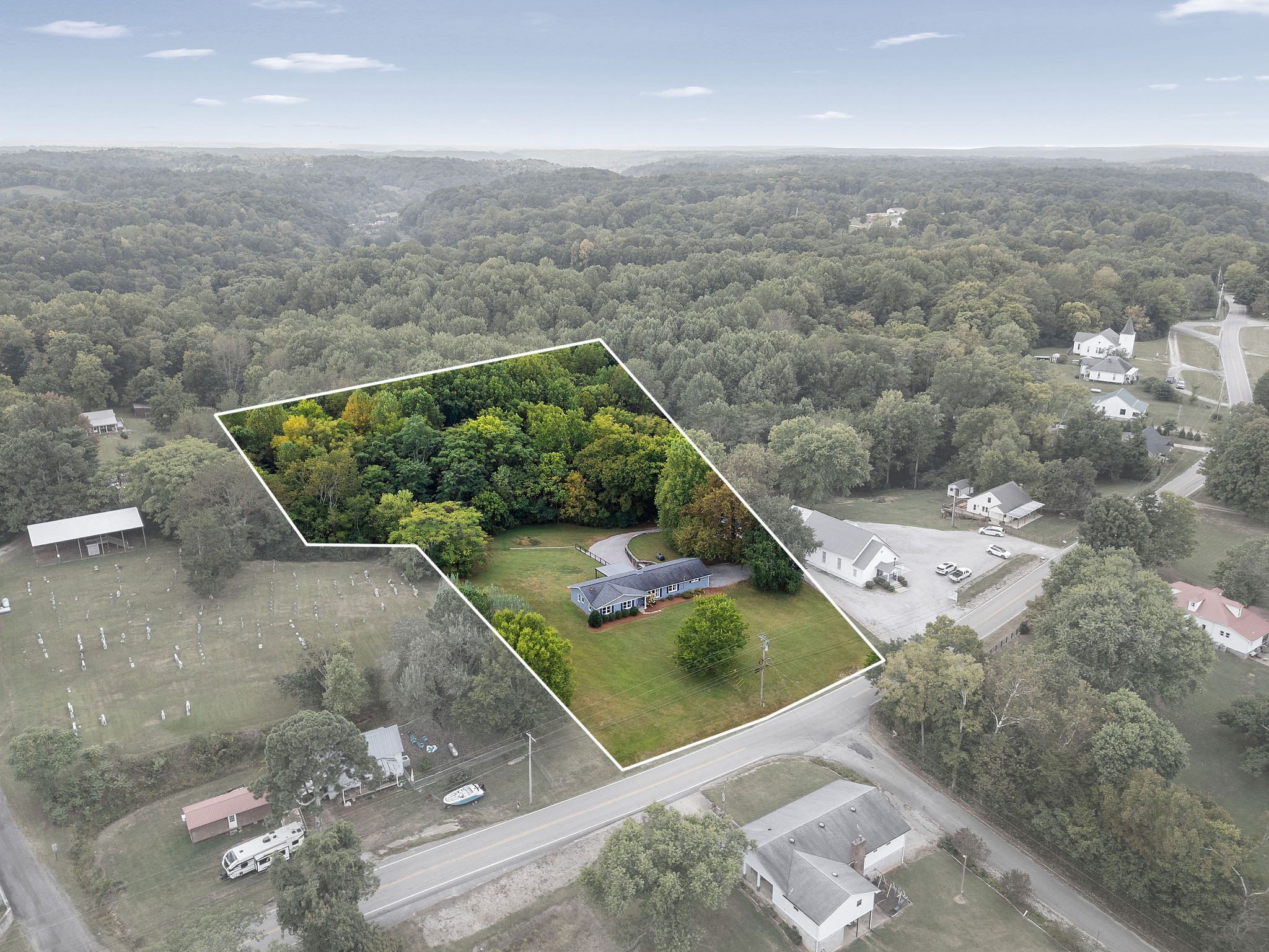 2337 Les Robinson Road Columbia, TN 38401 - Photo 42 of 42 an aerial view of a house