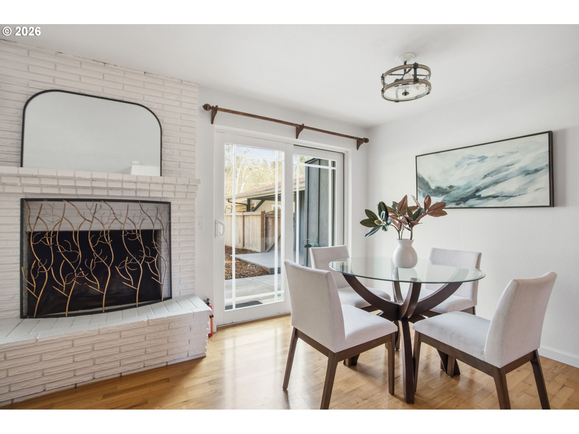 4295 Ferry Street Eugene, OR 97405 - Photo 7 of 42 Dining Area