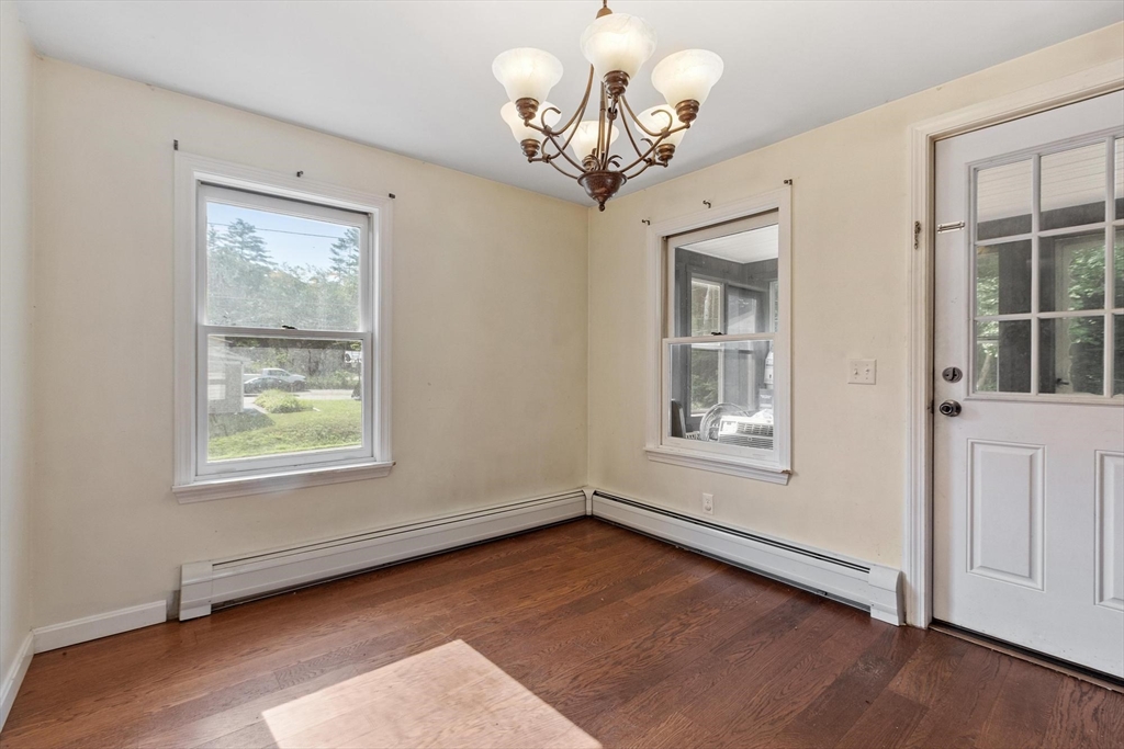 28 Wellesley Street Athol, MA 01331 - Photo 10 of 23