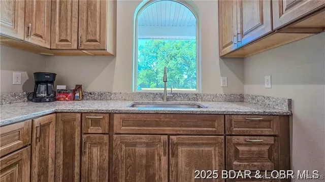 $1,350,000 | 10 Strawberry Field, Camdenton, MO 65020