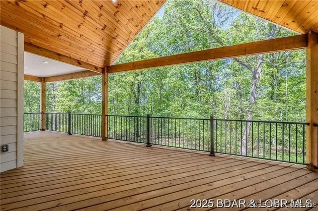 $1,350,000 | 10 Strawberry Field, Camdenton, MO 65020