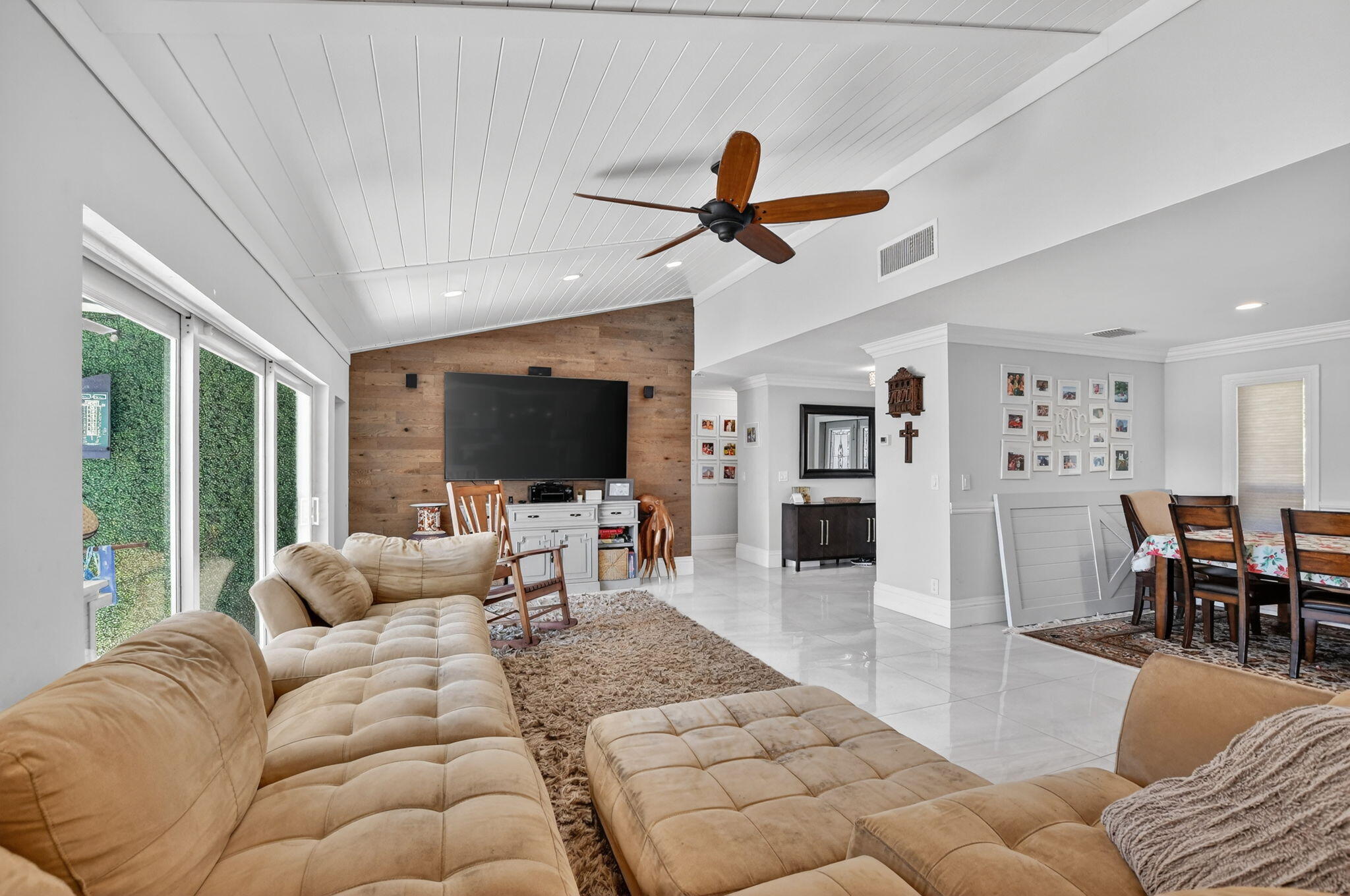 5744 Vista Linda Lane Boca Raton, FL 33433 - Photo 11 of 49 11-web-or-mls-DSC_3677