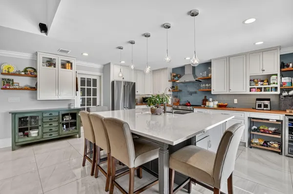 $7,500 | 5744 Vista Linda Lane, Boca Raton, FL 33433