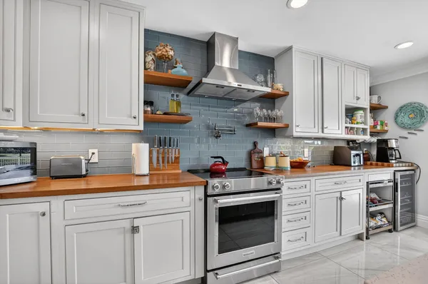 $7,500 | 5744 Vista Linda Lane, Boca Raton, FL 33433