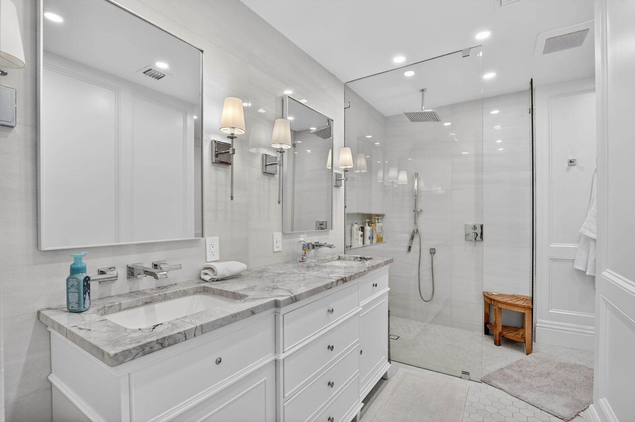 5744 Vista Linda Lane Boca Raton, FL 33433 - Photo 20 of 49 21-web-or-mls-DSC_3814