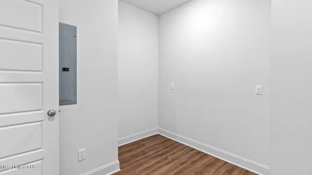 $427,900 | 202 Saratoga Spgs Avenue, Clinton, MS 39056