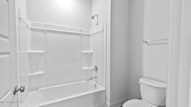 $427,900 | 202 Saratoga Spgs Avenue, Clinton, MS 39056