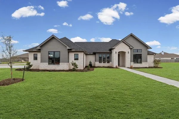 $615,000 | 115 Cattail Court, Robinson, TX 76706