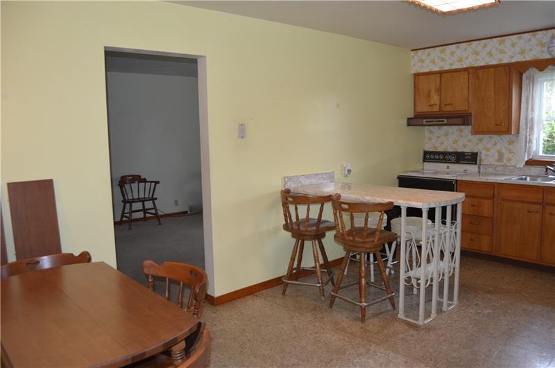 136 Ford City Road Freeport, PA 16229 - Photo 8 of 23