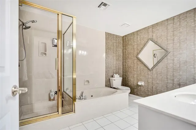 $8,500 | 270 Captains Walk, Unit 310, Delray Beach, FL 33483