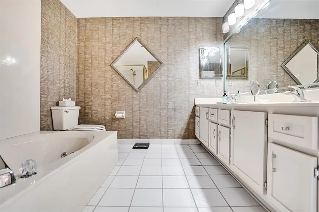 $8,500 | 270 Captains Walk, Unit 310, Delray Beach, FL 33483