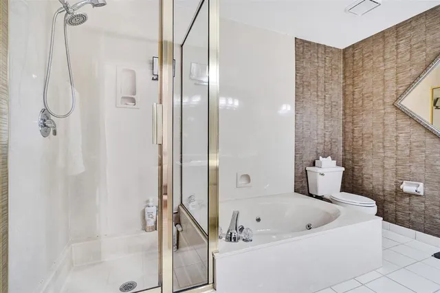 $8,500 | 270 Captains Walk, Unit 310, Delray Beach, FL 33483