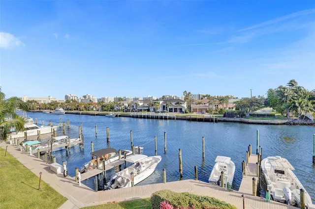 $8,500 | 270 Captains Walk, Unit 310, Delray Beach, FL 33483