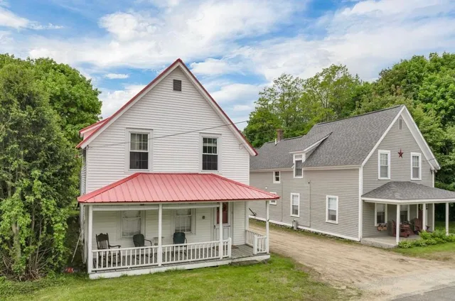 $529,900 | 11 Church Street, Lincoln, NH 03251