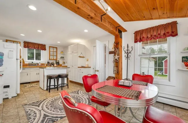 $529,900 | 11 Church Street, Lincoln, NH 03251