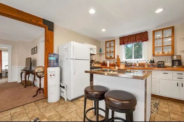 $529,900 | 11 Church Street, Lincoln, NH 03251