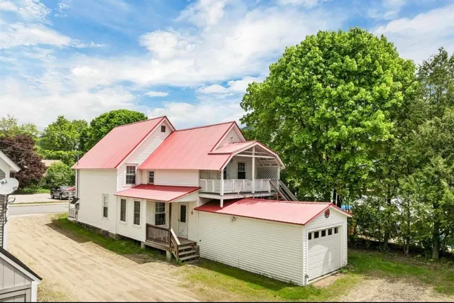 $529,900 | 11 Church Street, Lincoln, NH 03251