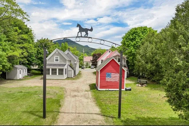 $529,900 | 11 Church Street, Lincoln, NH 03251