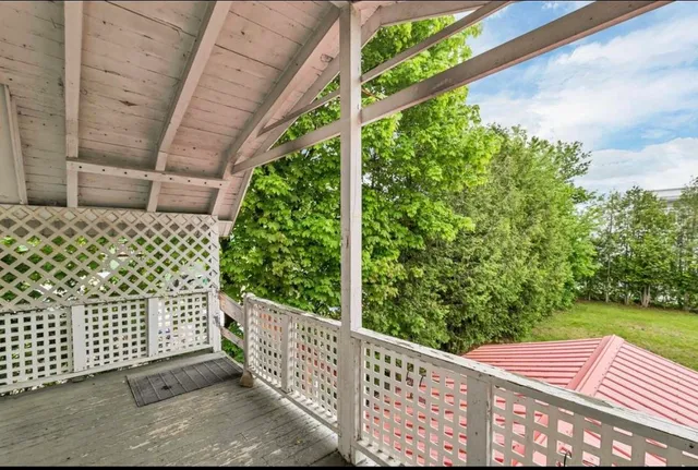 $529,900 | 11 Church Street, Lincoln, NH 03251