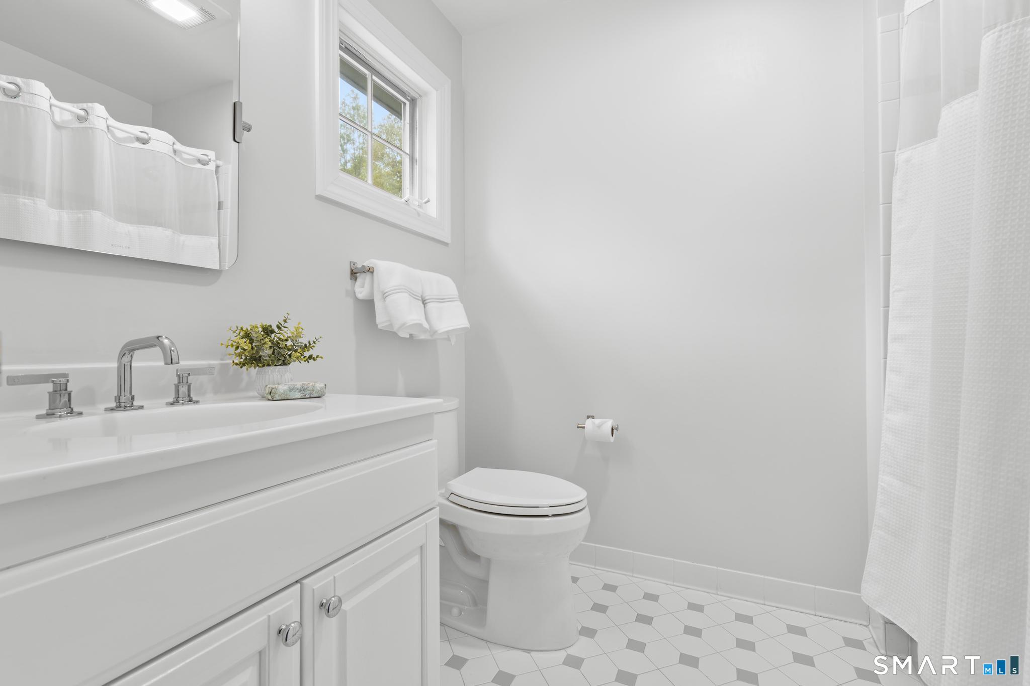 324 Nod Hill Road Wilton, CT 06897 - Photo 28 of 39