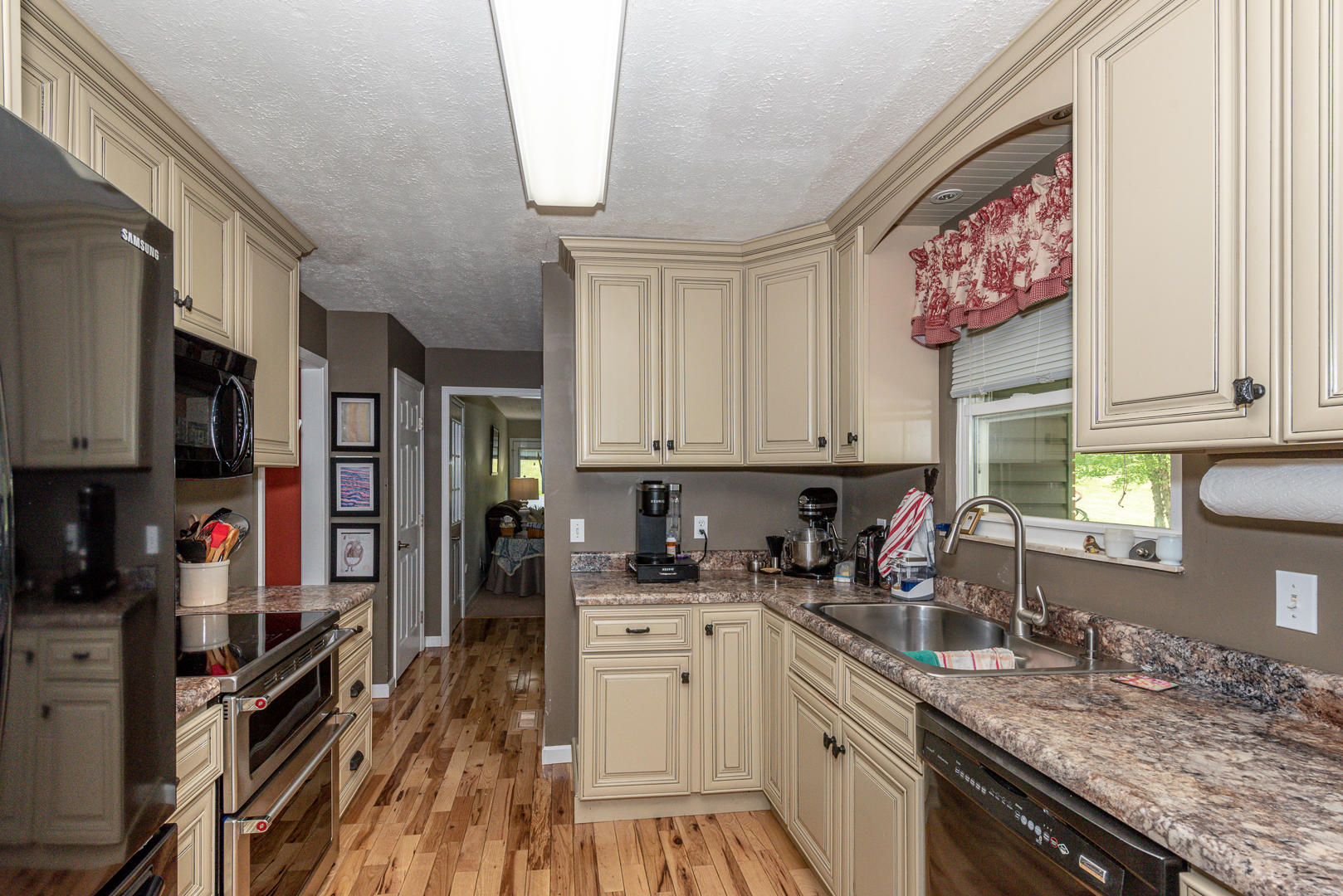 3712 Freels Road Friendsville, TN 37737 - Photo 3 of 16 Kitchen