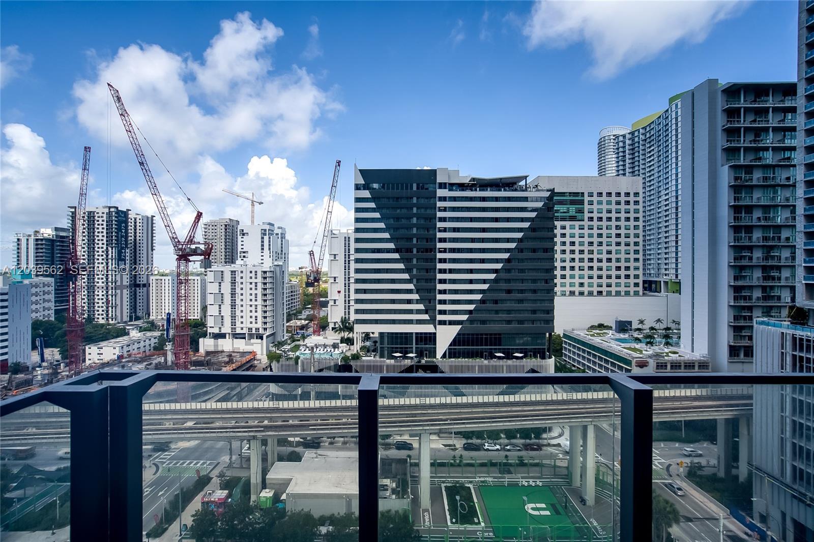 88 Southwest 7th Street, Unit 1006 Miami, FL 33130 - Photo 25 of 49