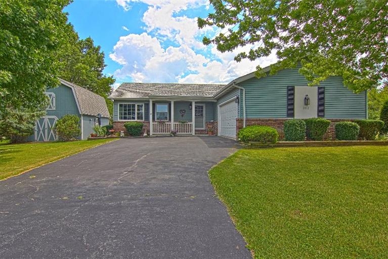 1852 Forest Lane Crown Point, IN 46307 - Photo 1 of 10 767x511