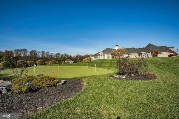 $424,900 | 126 Congress Drive, Mechanicsburg, PA 17050