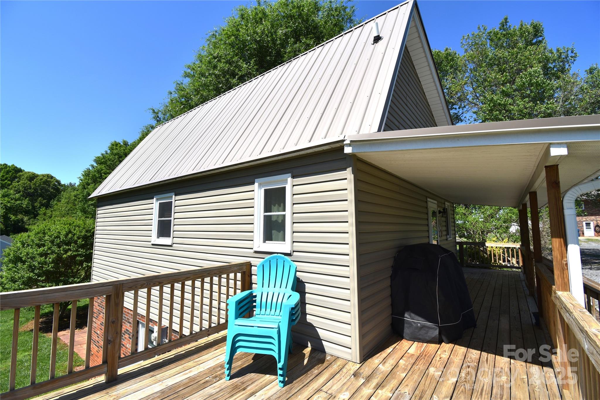 5769 Birch Street Conover, NC 28613 - Photo 39 of 45 a view of outdoor space and deck