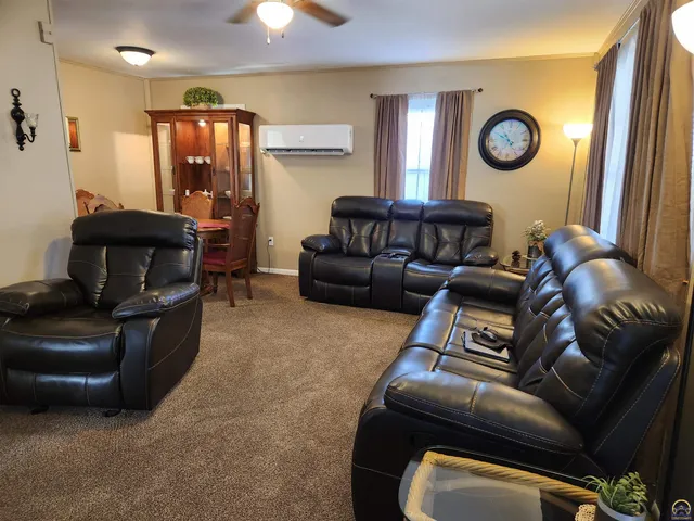 $125,000 | 3505 Southeast Girard Street, Topeka, KS 66605