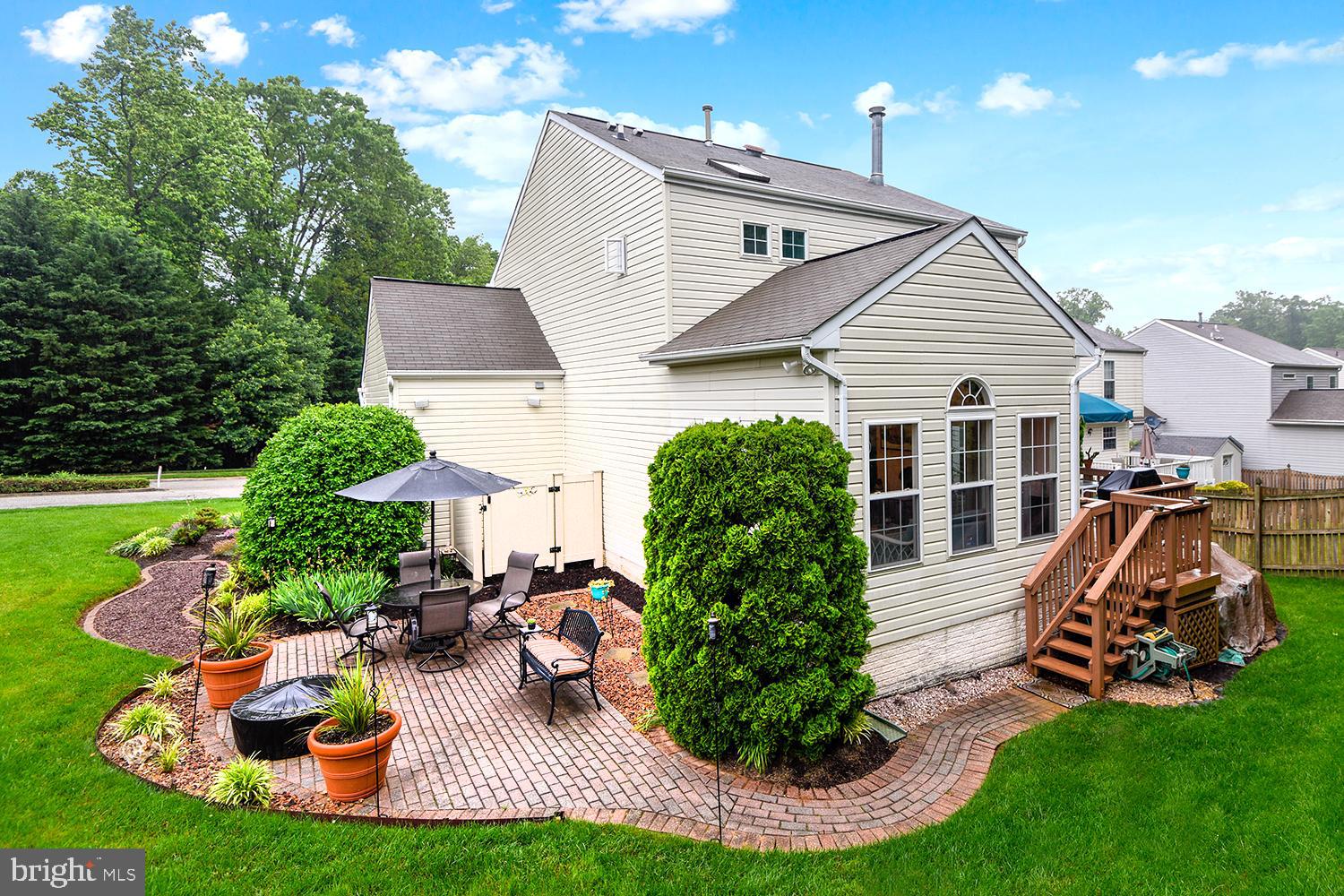 1401 Bretton View Road Annapolis, MD 21409 - Photo 2 of 52 The Utmost in Amenities - Both Indoors & Out!
