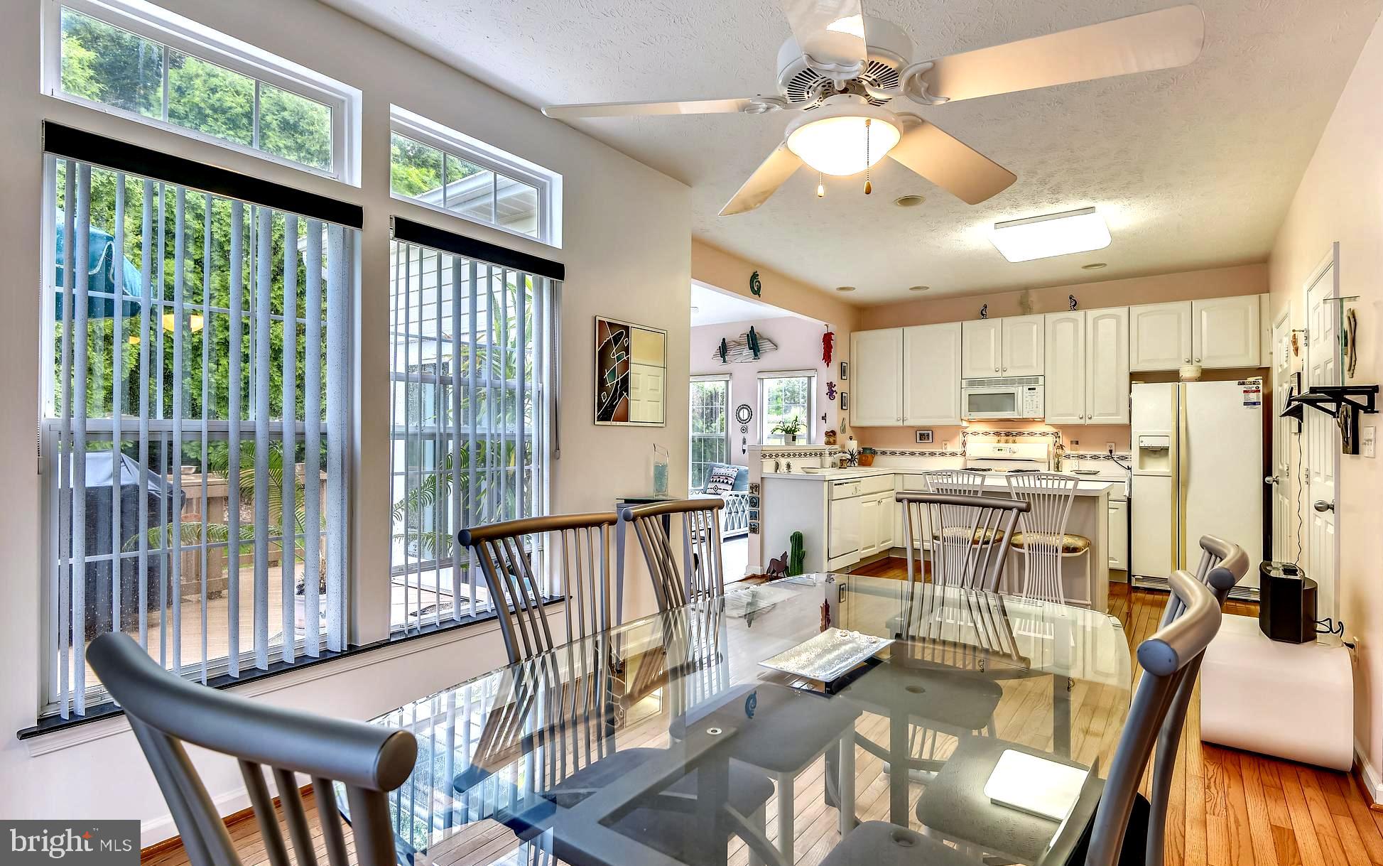 1401 Bretton View Road Annapolis, MD 21409 - Photo 19 of 52 Adjacent Kitchen . Ease of Serving & Conversation!