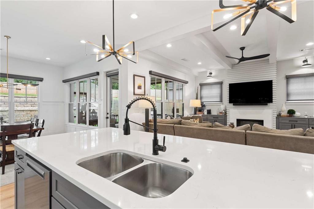 99 Candler Road Southeast Atlanta, GA 30317 - Photo 16 of 54