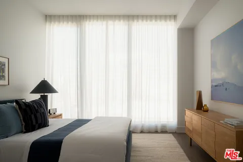 $12,995,000 | 9900 South Santa Monica Boulevard, Unit 3A, Beverly Hills, CA 90212