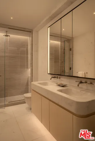 $12,995,000 | 9900 South Santa Monica Boulevard, Unit 3A, Beverly Hills, CA 90212