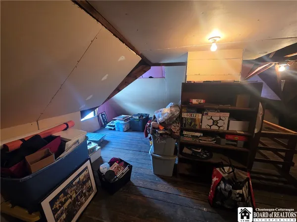 $125,900 | 122 Weeks Street, Jamestown, NY 14701