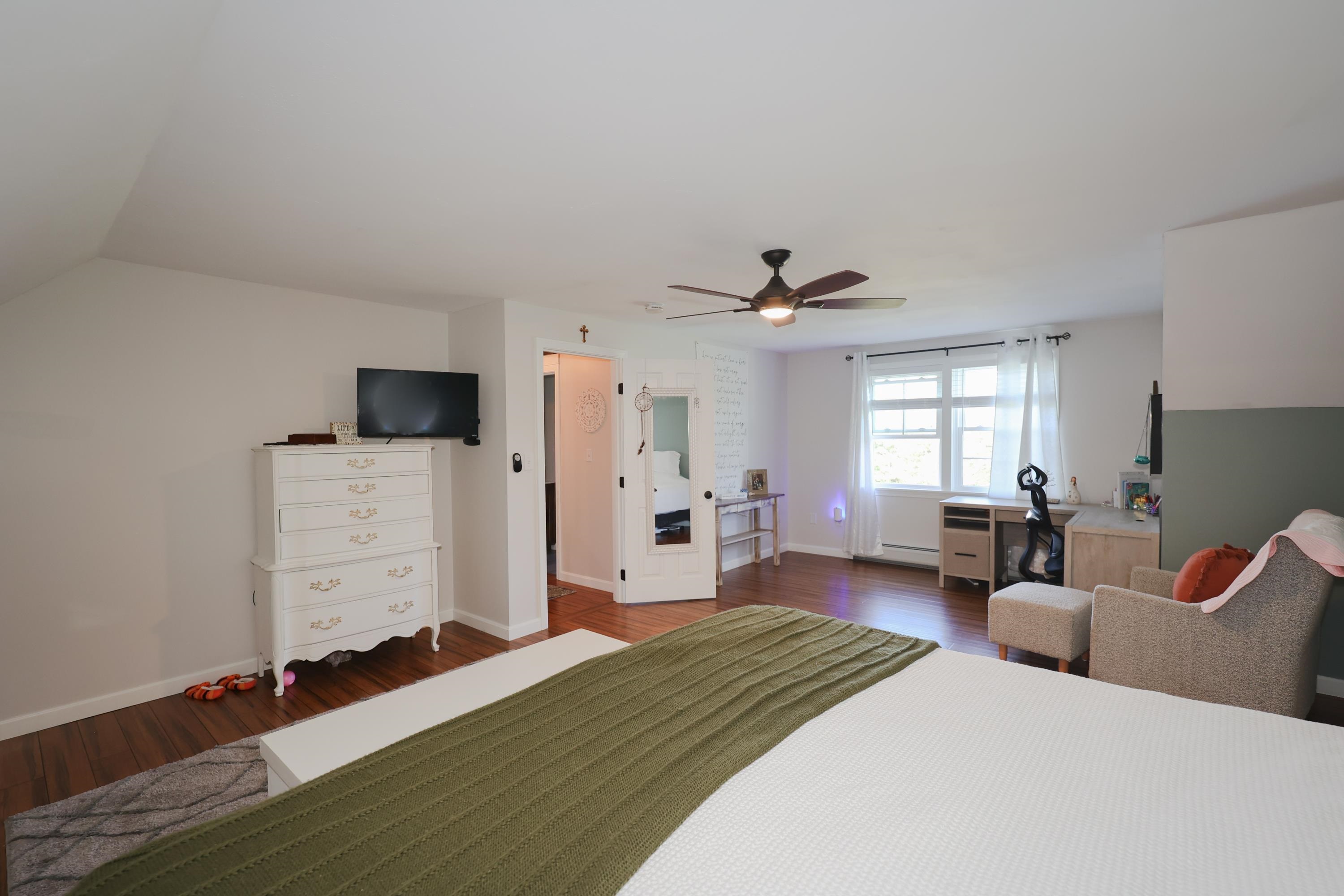 224 Twist Hill Road Dunbarton, NH 03046 - Photo 20 of 37