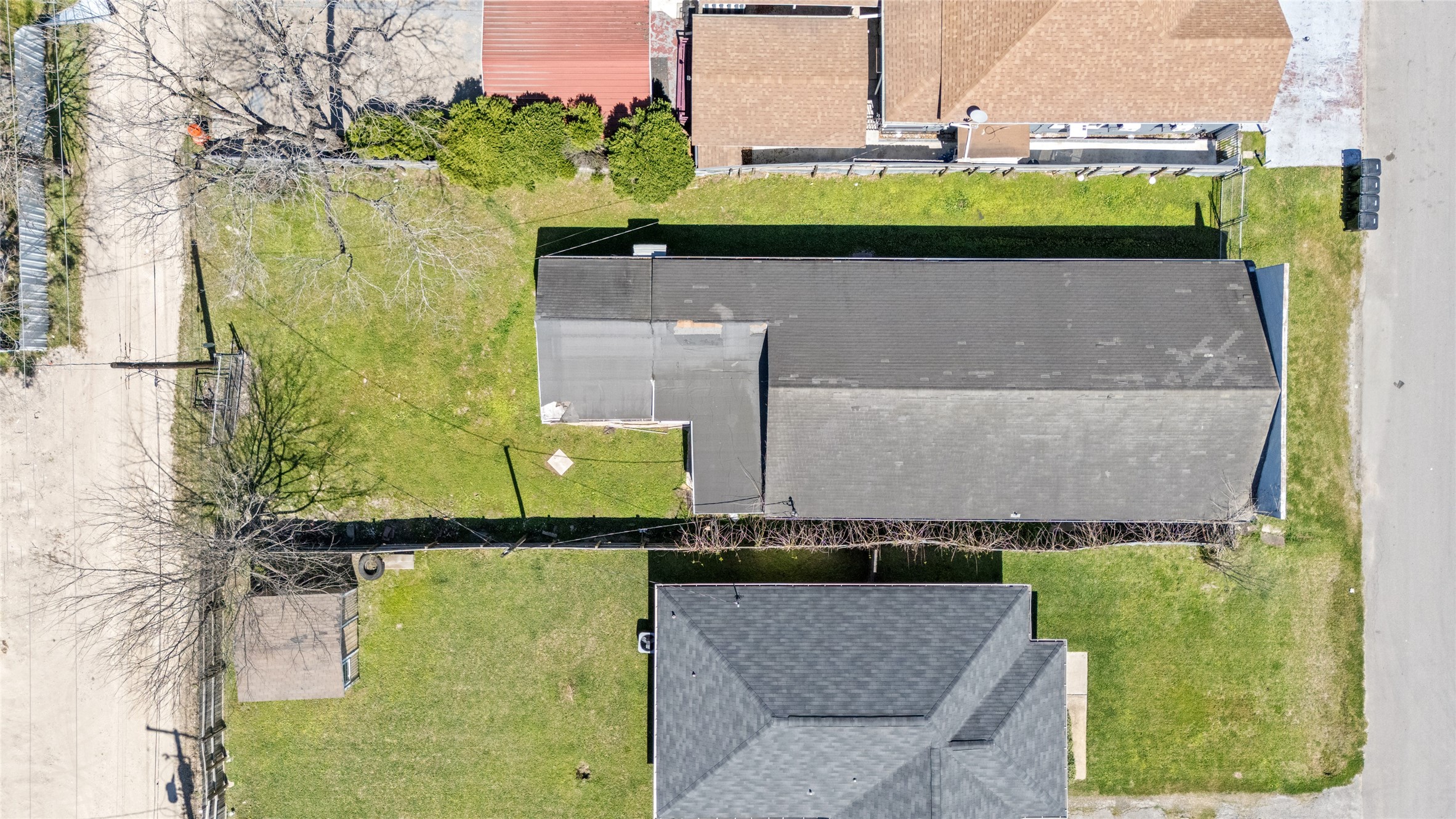 1004 Houston Street Rosenberg, TX 77471 - Photo 2 of 18 a aerial view of a house with a yard