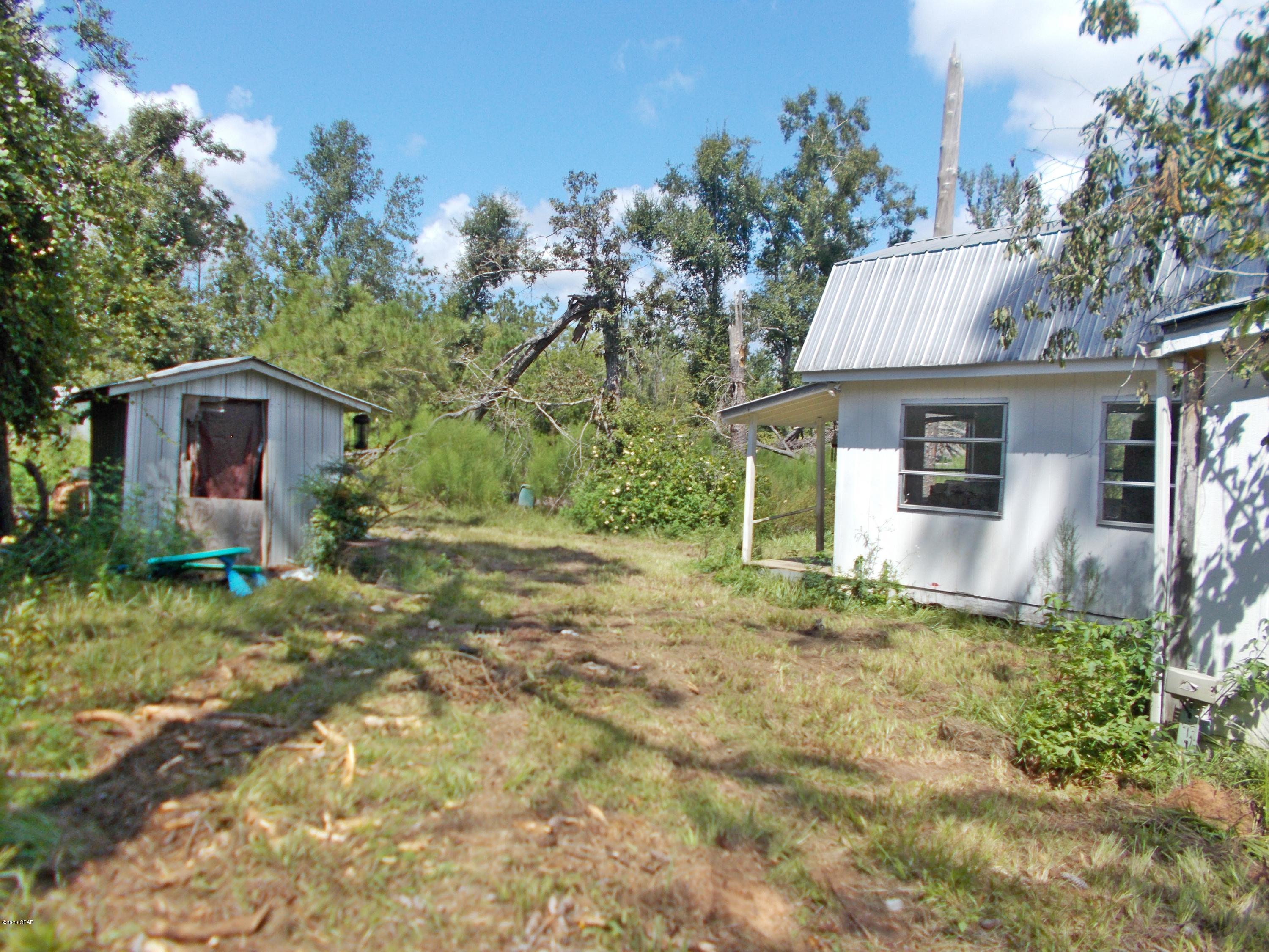 6620 Rainbow Road Grand Ridge, FL 32442 - Photo 4 of 9 Gallery Image 4