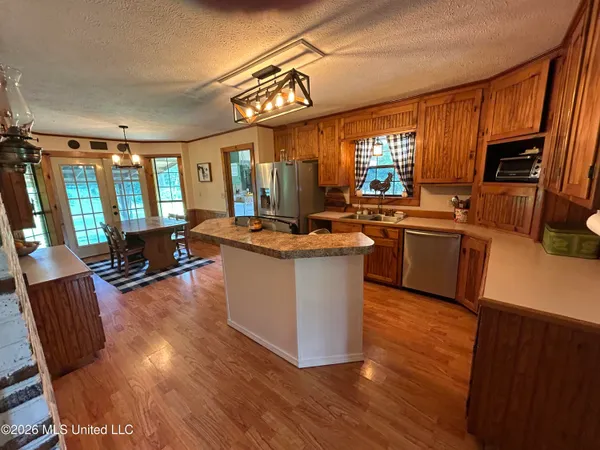 $377,500 | 86 Kennedy Road, Tylertown, MS 39667