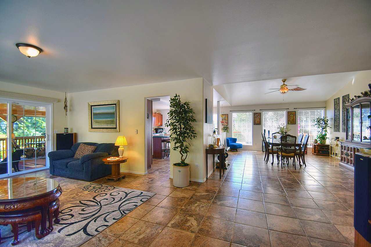 40075 Sunset Bay Road Loon Lake, WA 99148 - Photo 3 of 20 Gallery Image 3