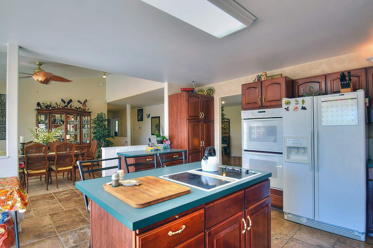 40075 Sunset Bay Road Loon Lake, WA 99148 - Photo 8 of 20 Gallery Image 8