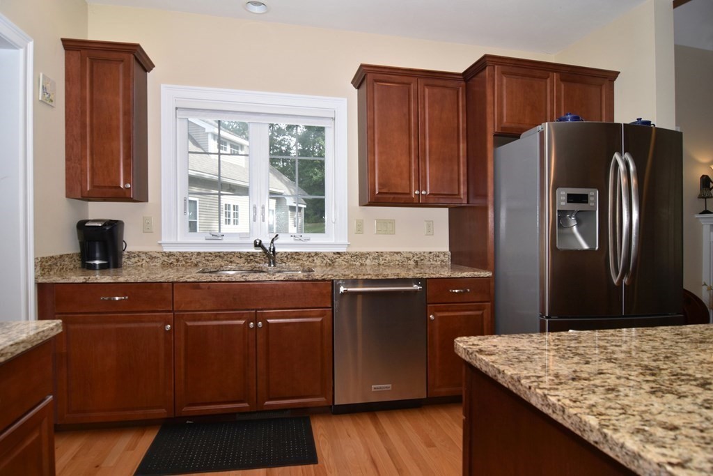 Fairfield Maple Nutmeg Matttroy