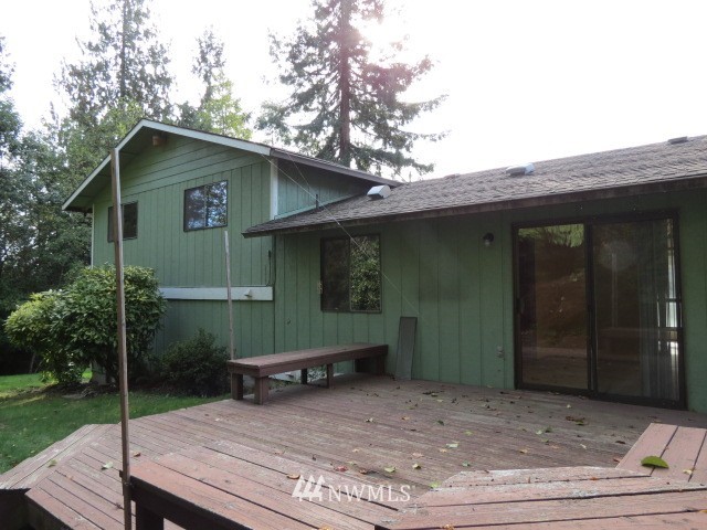 2112 Northeast Ivy Road Bremerton, WA 98310 - Photo 4 of 19 Gallery Image 4